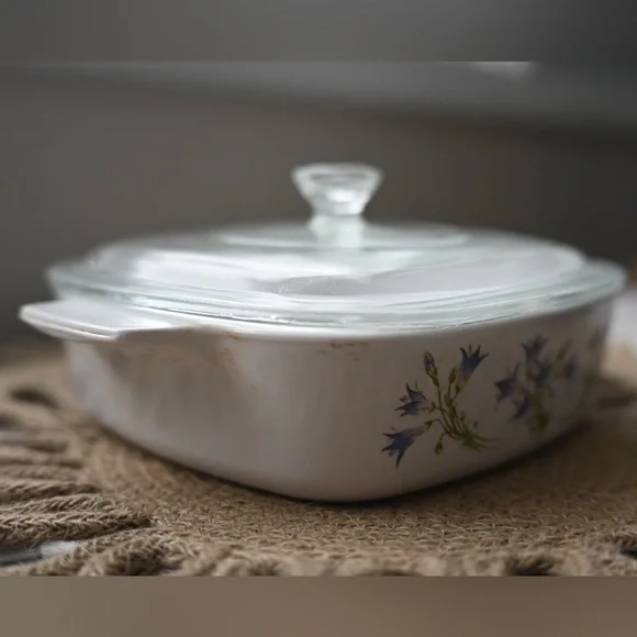 Vintage CorningWare Blue Dusk 1Qt 1L Casserole Dish with Lid Pyrex Made In USA - Picture 4 of 16